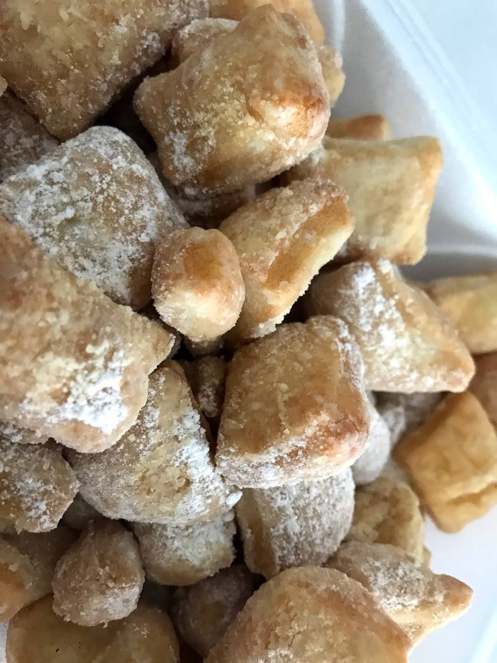 Mamas Famous Pizzeria | restaurant | 9047 Starkey Rd, Largo, FL 33777, USA | 7273988010 OR +1 727-398-8010