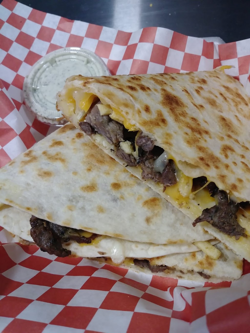 Llegó El Mayimbe | restaurant | 13600 SW 128th St, Miami, FL 33186, USA | 7864788358 OR +1 786-478-8358