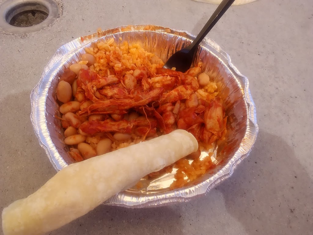 Chickenuevo | restaurant | 3102 E Grant Rd, Tucson, AZ 85716, USA | 5203260096 OR +1 520-326-0096