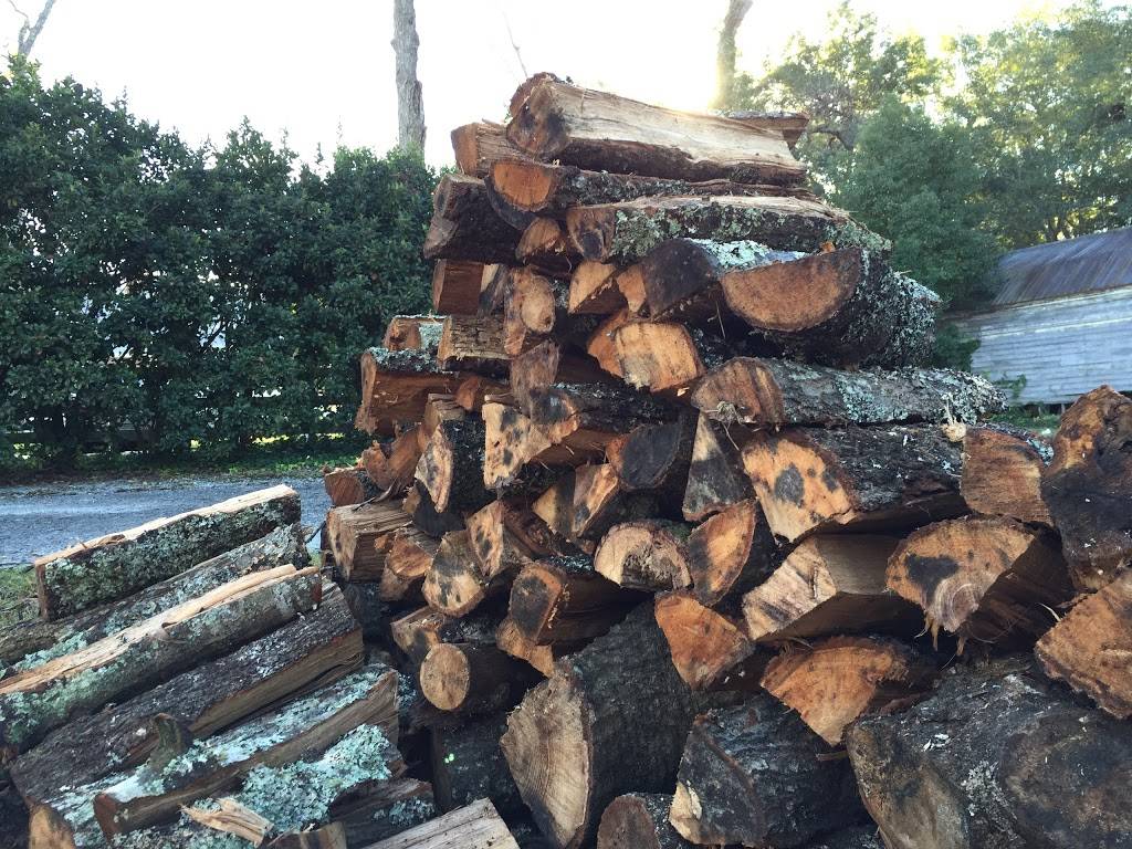 Vandys Bar-B-Q (Mall) | restaurant | 718 Northside Dr E #35, Statesboro, GA 30458, USA | 9127643033 OR +1 912-764-3033