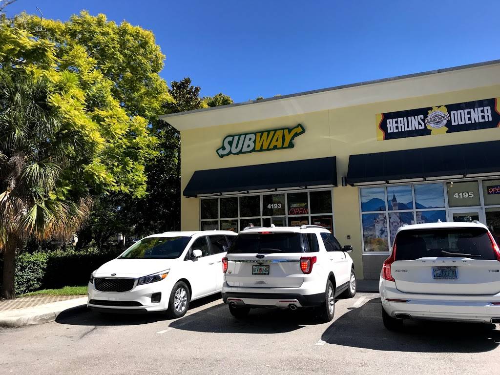 Subway | restaurant | 4193 US-19, St. Petersburg, FL 33711, USA | 7278675100 OR +1 727-867-5100