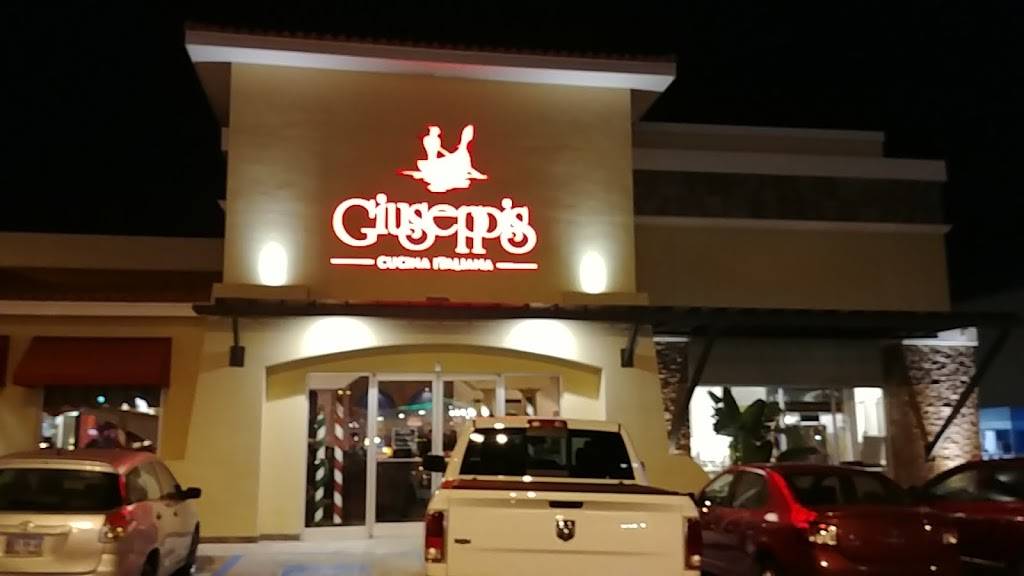 Giuseppis Restaurante | restaurant | Plaza Pabellón Rosarito, Ensenada & Col. Leyes de Reforma 300, Tijuana, 22710 Rosarito, B.C., Mexico | 016616139320 OR +52 661 613 9320
