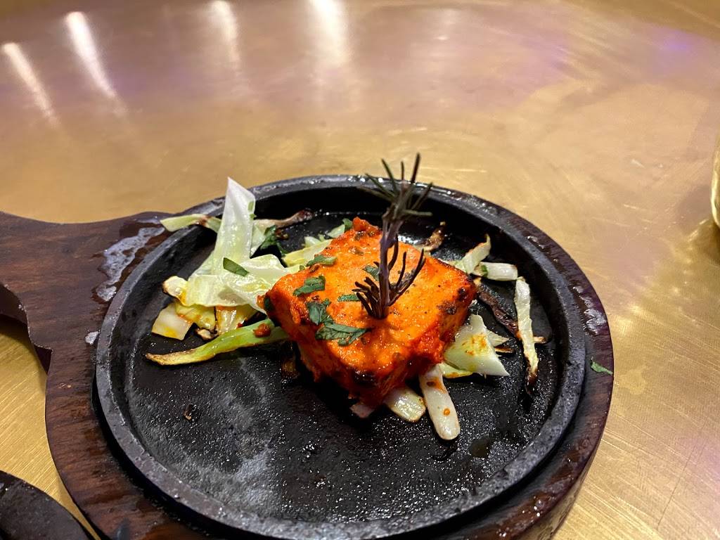 Thaal | restaurant | 15600 NE 8th St, Bellevue, WA 98008, USA | 4255909281 OR +1 425-590-9281