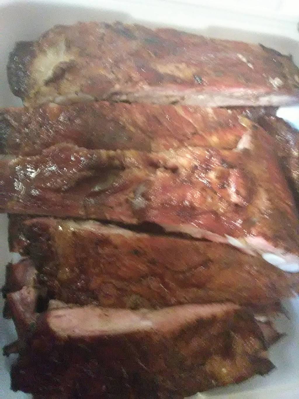 Lizzies Barbecue | restaurant | 1440 E Broad St, Gadsden, AL 35903, USA | 2564940098 OR +1 256-494-0098