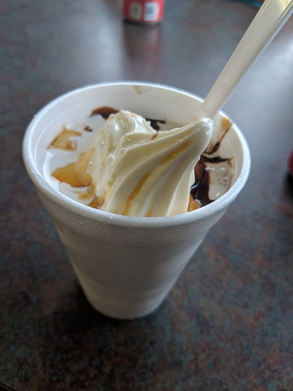 Speers Dairy Bar | restaurant | 20785 Seminary St, Hollow Rock, TN 38342, USA | 7312520500 OR +1 731-252-0500