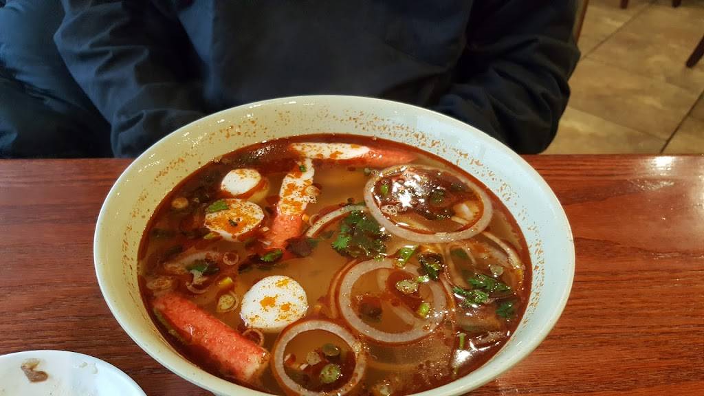 House of Pho | restaurant | 1004 W Golf Rd, Hoffman Estates, IL 60169, USA | 8478858680 OR +1 847-885-8680