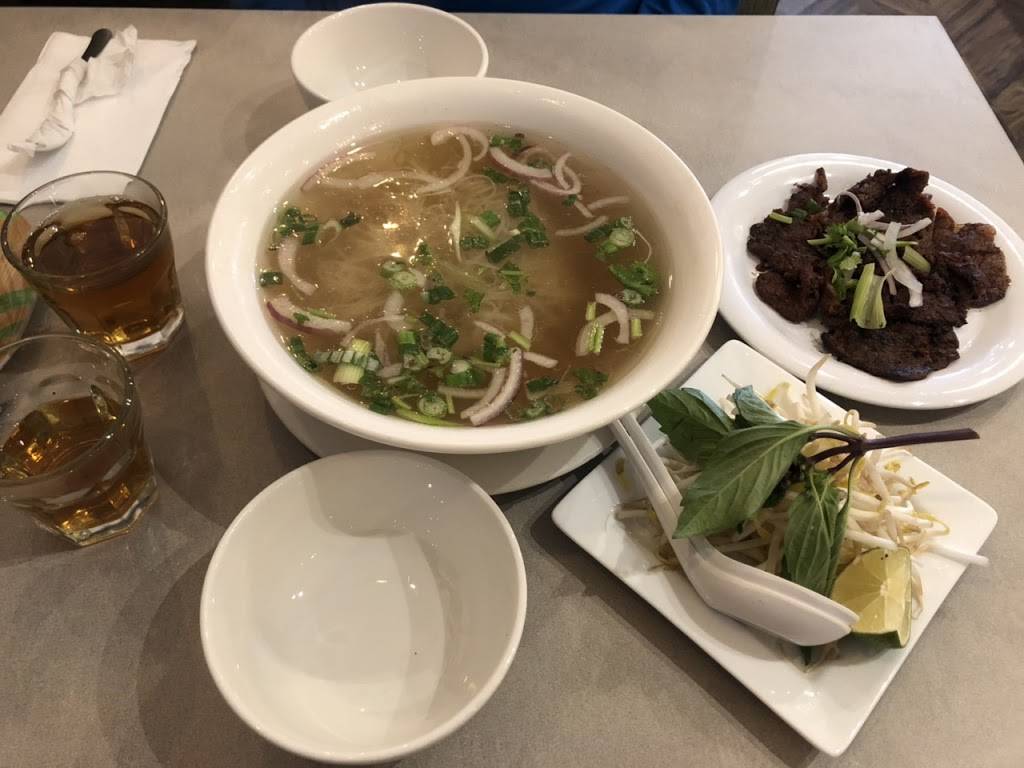 Pho Toronto | restaurant | 1448 Lawrence Ave E, North York, ON M4A 2V6, Canada | 4167570011 OR +1 416-757-0011