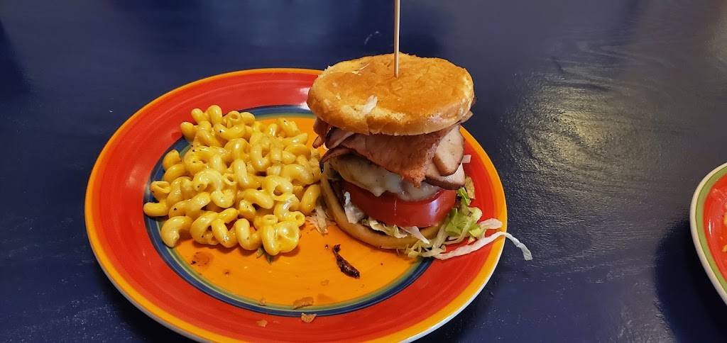 Erics Bay View Grill | restaurant | 617-619, US-50, Aurora, IN 47001, USA | 8126559543 OR +1 812-655-9543