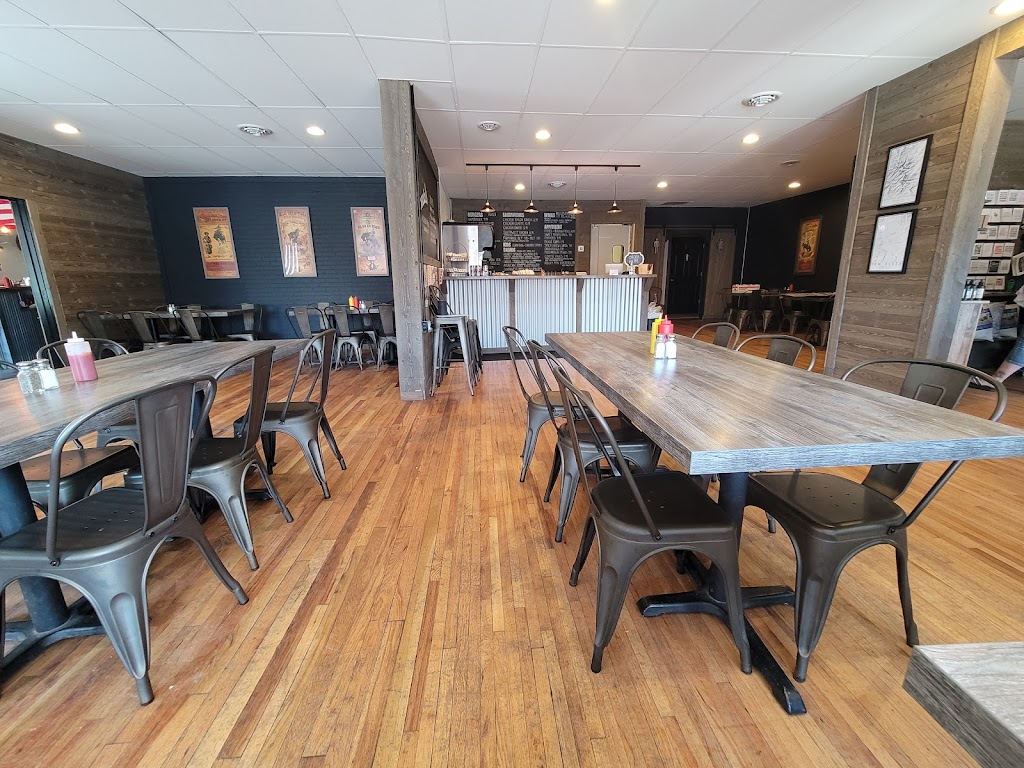 The Sleepy Coyote | restaurant | 125 2nd St, Ten Sleep, WY 82442, USA | 3073662171 OR +1 307-366-2171