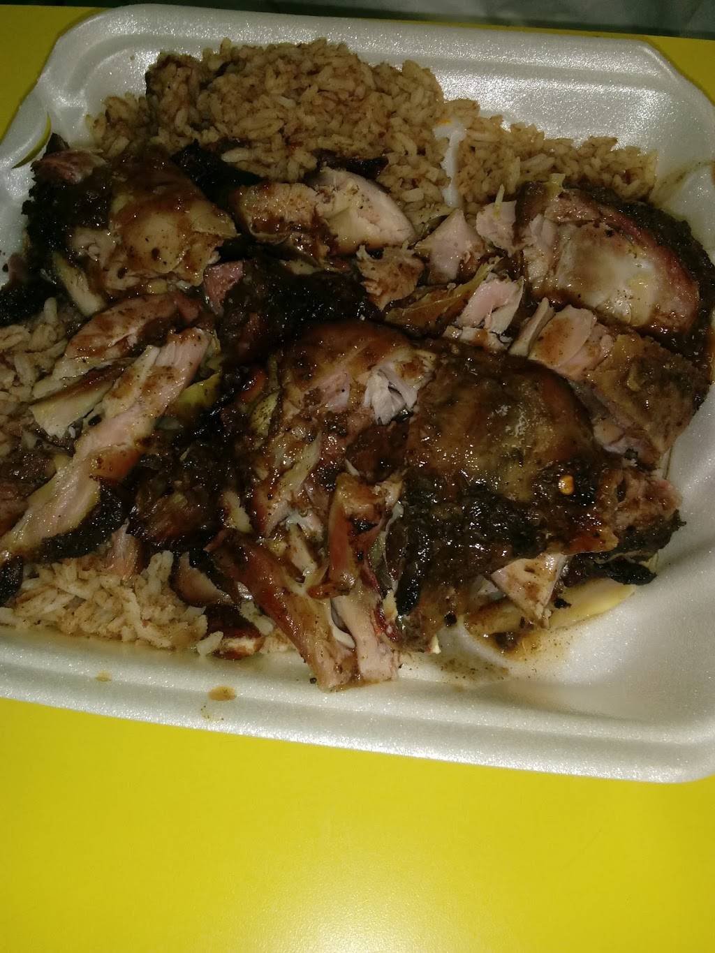 Kingston Delight | restaurant | 1340 NE 163rd St, North Miami Beach, FL 33162, USA | 3059577213 OR +1 305-957-7213