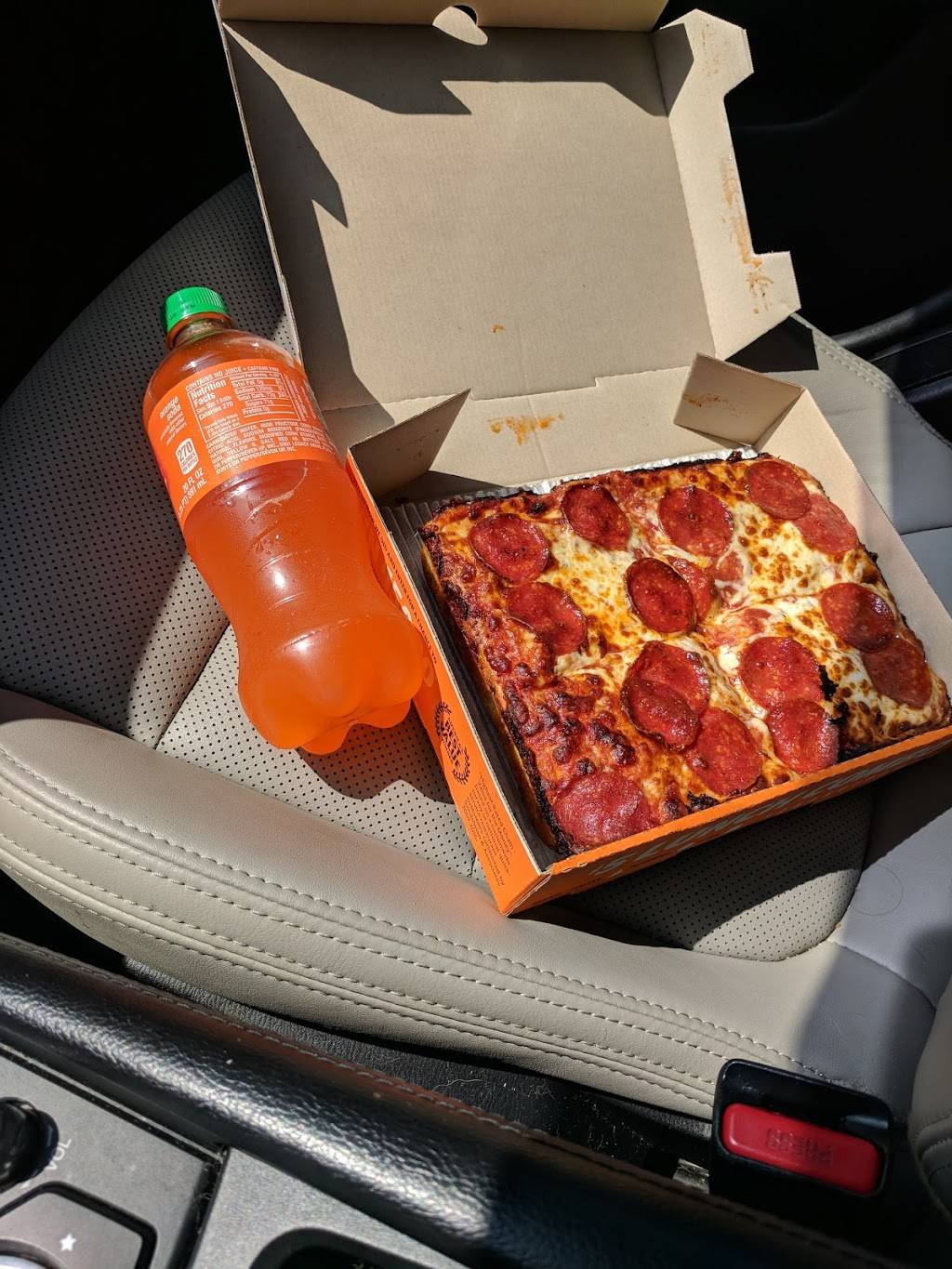 Little Caesars Pizza | meal takeaway | 549 New Los Angeles Ave #650, Moorpark, CA 93021, USA | 8055239100 OR +1 805-523-9100