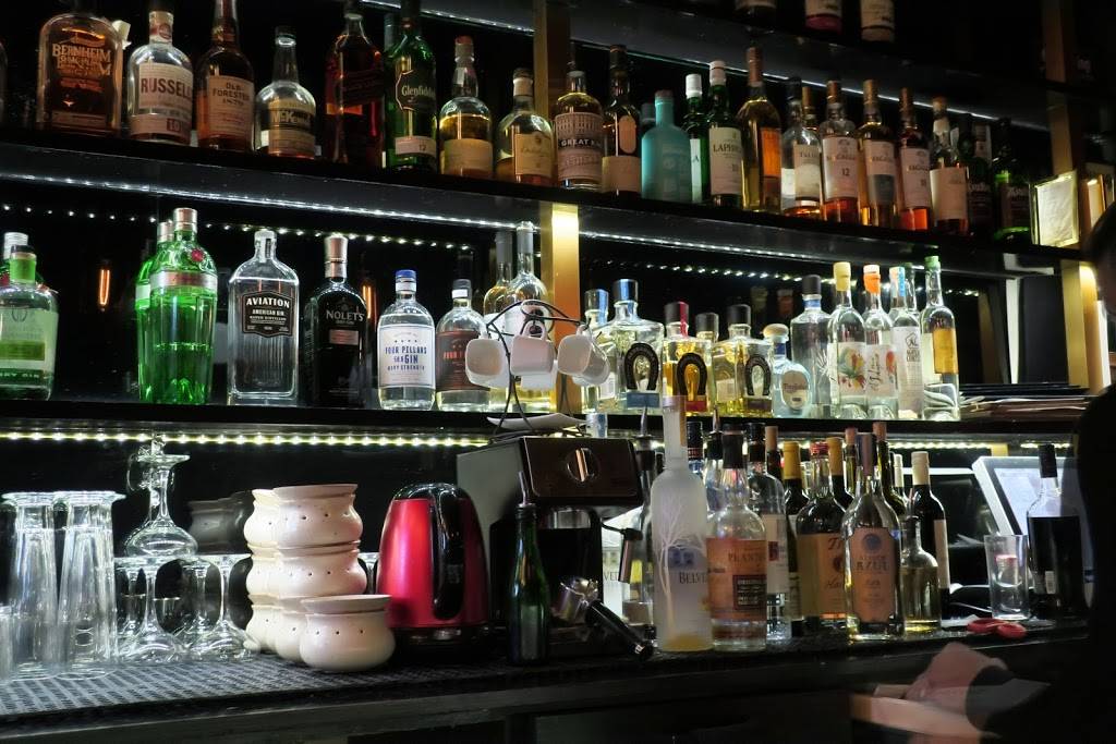 aRoqa | restaurant | 206 9th Ave, New York, NY 10011, USA | 6466785471 OR +1 646-678-5471