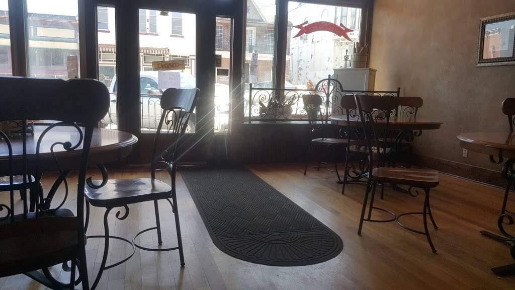 Rolling Pin | restaurant | 104 Market St, Glasgow, MO 65254, USA | 6603380800 OR +1 660-338-0800