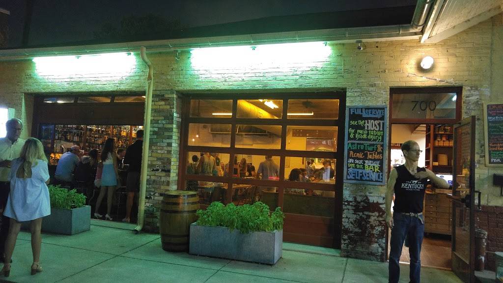 Garage Bar | restaurant | 700 E Market St, Louisville, KY 40202, USA | 5027497100 OR +1 502-749-7100