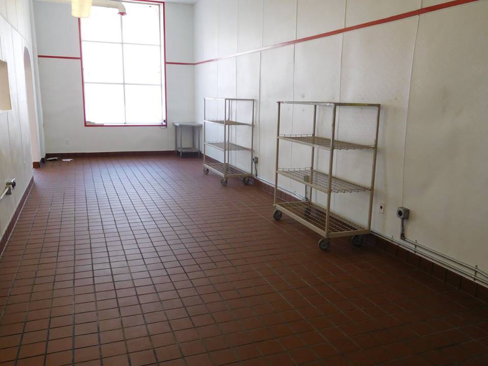 The Vegan Commissary Kitchen | restaurant | 1125 Benicia Rd, Vallejo, CA 94591, USA | 7077423459 OR +1 707-742-3459