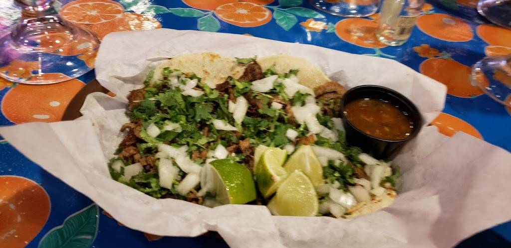 Chachos | restaurant | 87 E San Fernando St, San Jose, CA 95113, USA | 4082934321 OR +1 408-293-4321