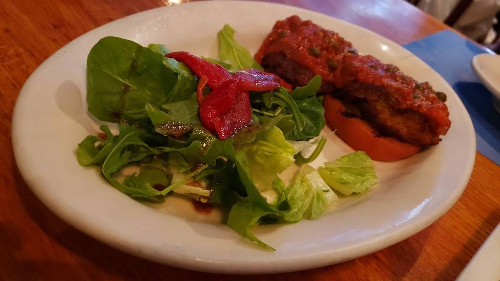 Out Of The Blue | restaurant | 215 Elm St, Somerville, MA 02144, USA | 6177765020 OR +1 617-776-5020