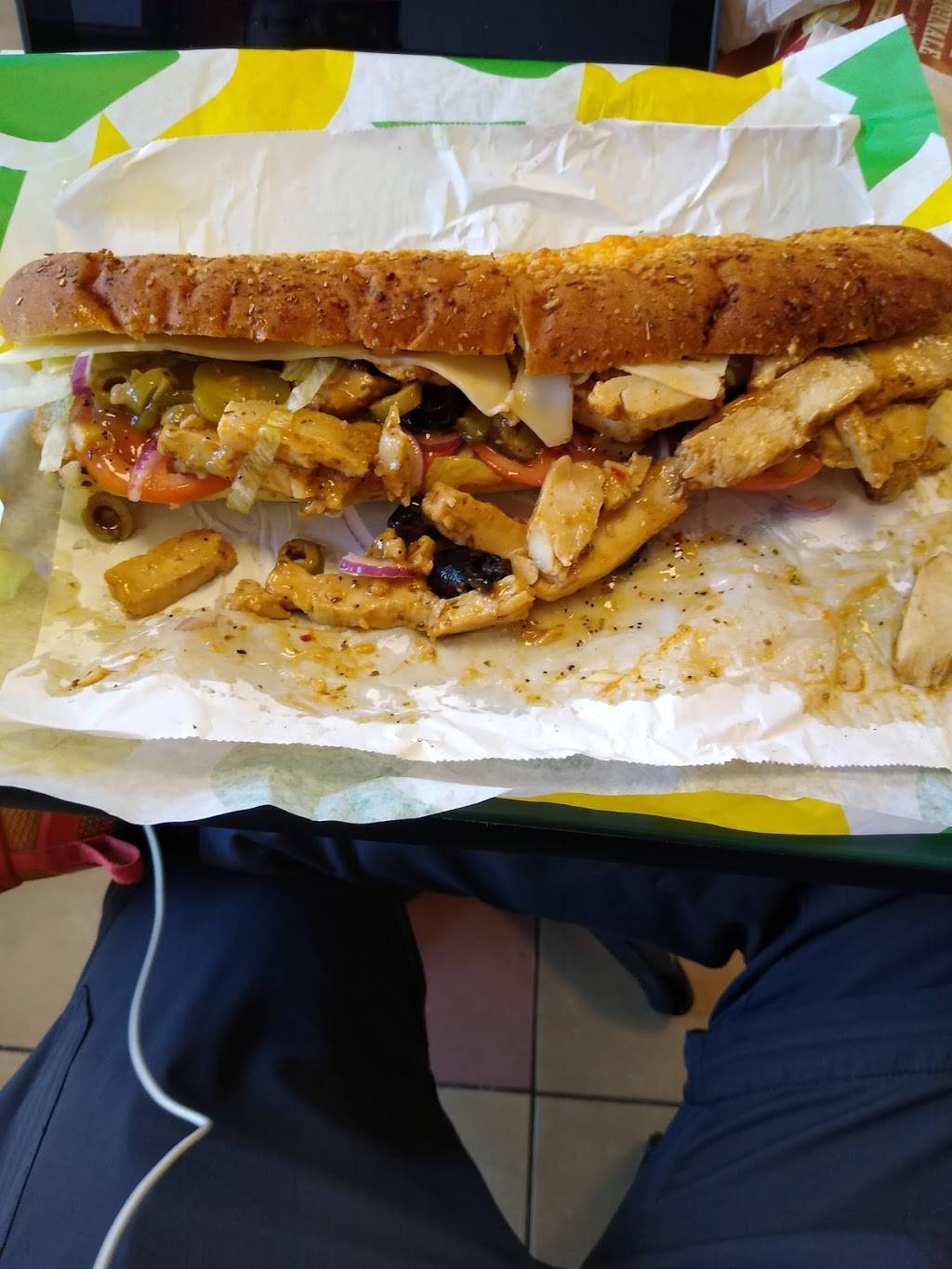 Subway | meal takeaway | 1765 Eglinton Ave W, Toronto, ON M6E 2H7, Canada | 4166405682 OR +1 416-640-5682