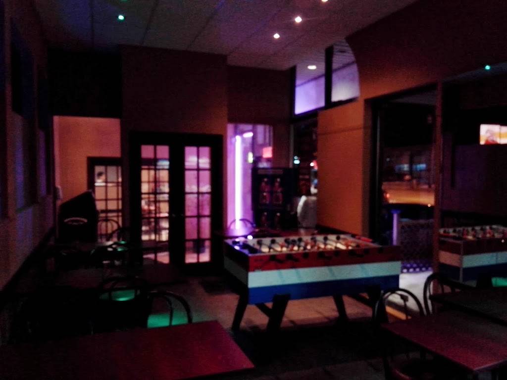 Da Gina | restaurant | 4910 Boulevard des Laurentides, Laval, QC H7K 2J5, Canada | 4509377777 OR +1 450-937-7777