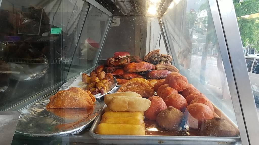 Dominican Cafe | restaurant | 1223 W 4th St, Wilmington, DE 19805, USA | 3026548983 OR +1 302-654-8983