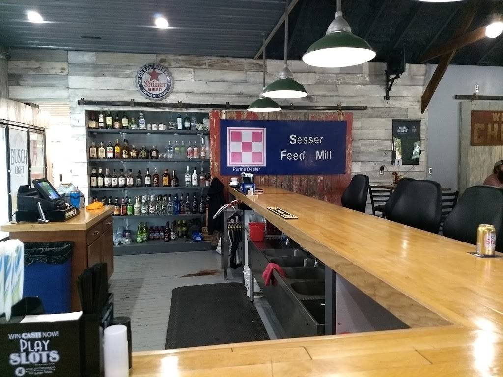 The Mill Bar and Grill | restaurant | 1341, 702 W Yung St, Sesser, IL 62884, USA | 6186257300 OR +1 618-625-7300