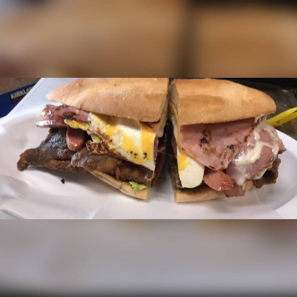 Charly’s Super Tortas Chilangas | restaurant | 2725 E Fremont St, Stockton, CA 95205, USA | 2099054179 OR +1 209-905-4179