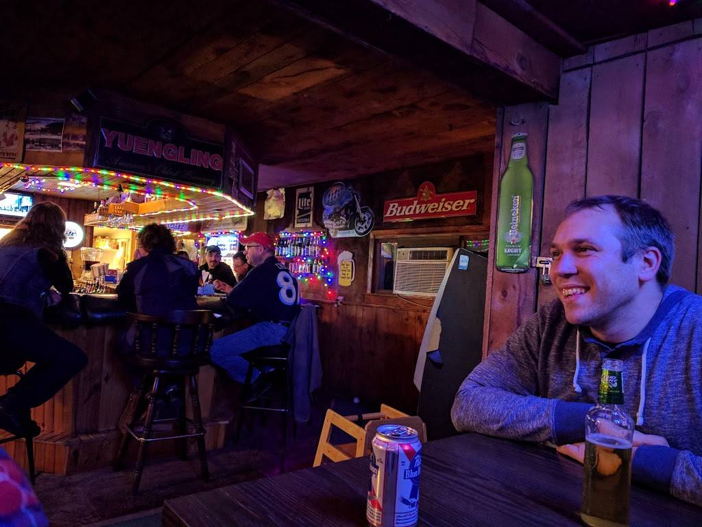 Honeys Pawn Run Saloon | restaurant | 485 Boy Scout Rd, Oakland, MD 21550, USA | 3013876655 OR +1 301-387-6655