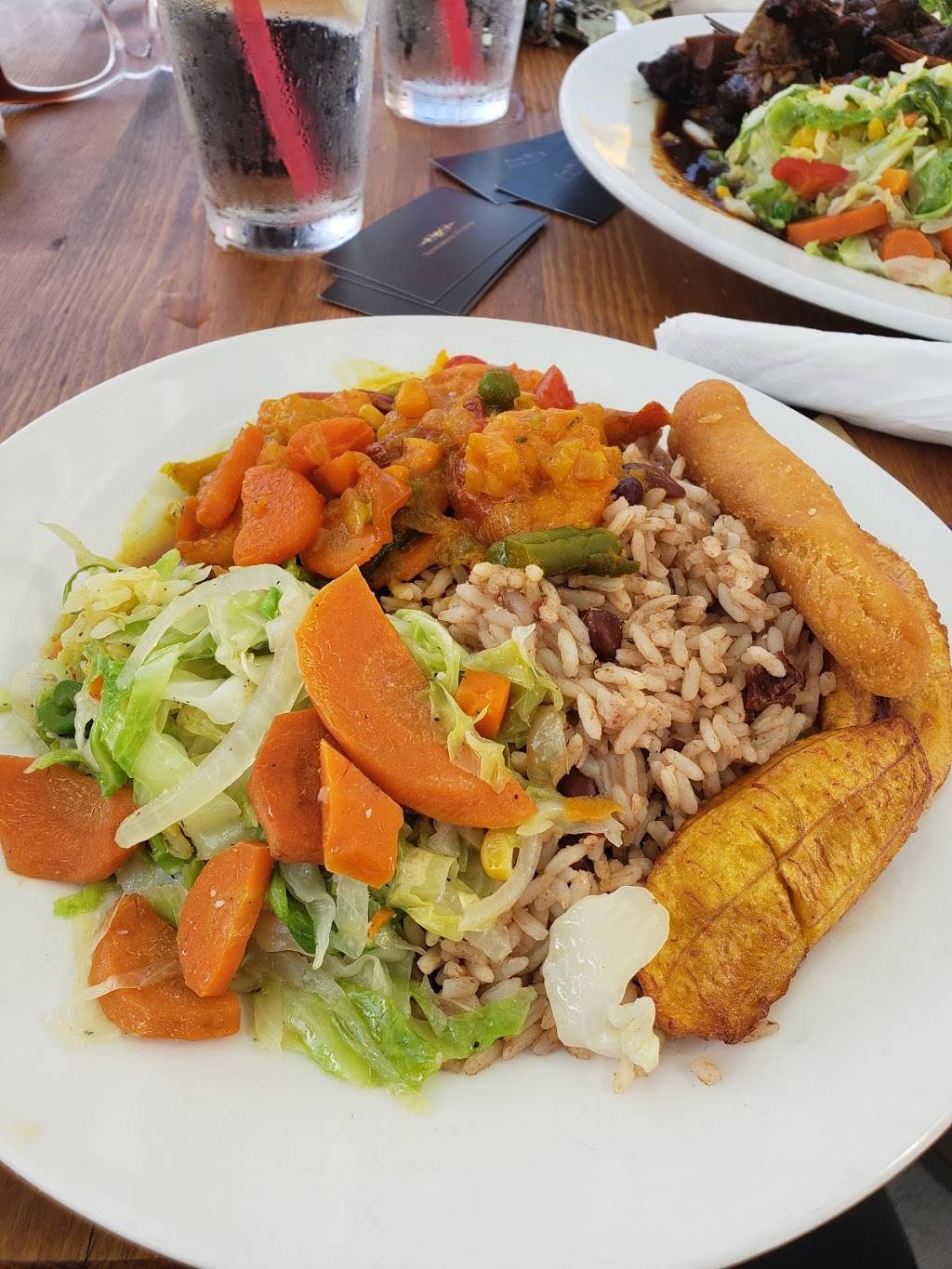 Little Kingston Jamaican Restaurant | restaurant | 4716 W Slauson Ave, Windsor Hills, CA 90056, USA | 3232955596 OR +1 323-295-5596