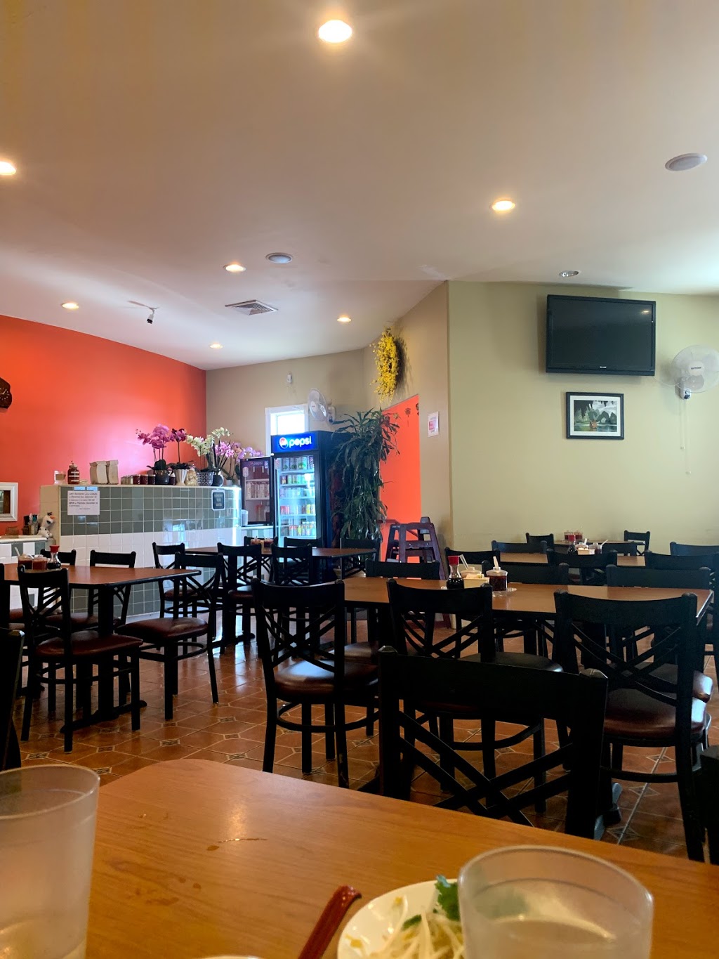 Lams Vietnamese Restaurant | restaurant | 1600 E Rice St, Sioux Falls, SD 57103, USA | 6052749898 OR +1 605-274-9898