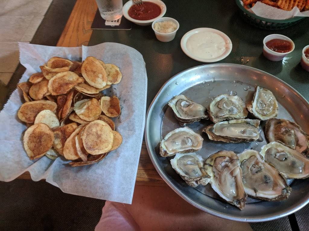 Noisy Oyster Pub | restaurant | 1375 N Portage Path, Akron, OH 44313, USA | 3308647500 OR +1 330-864-7500