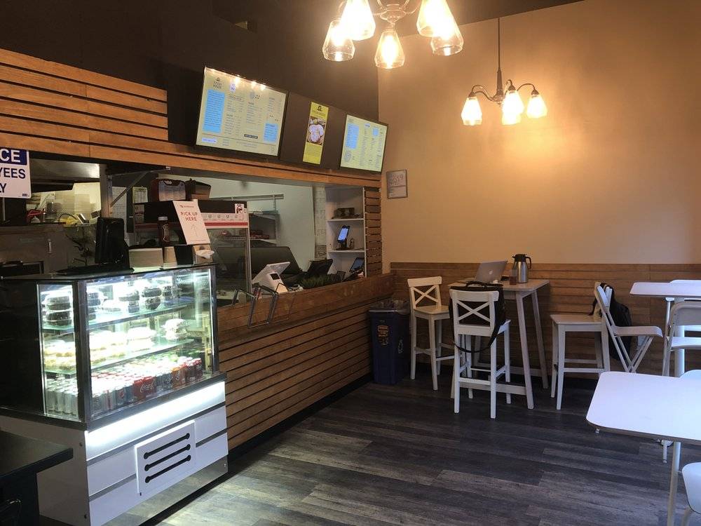 Fitchi House | restaurant | 405 NE 45th St, Seattle, WA 98105, USA | 2065457499 OR +1 206-545-7499