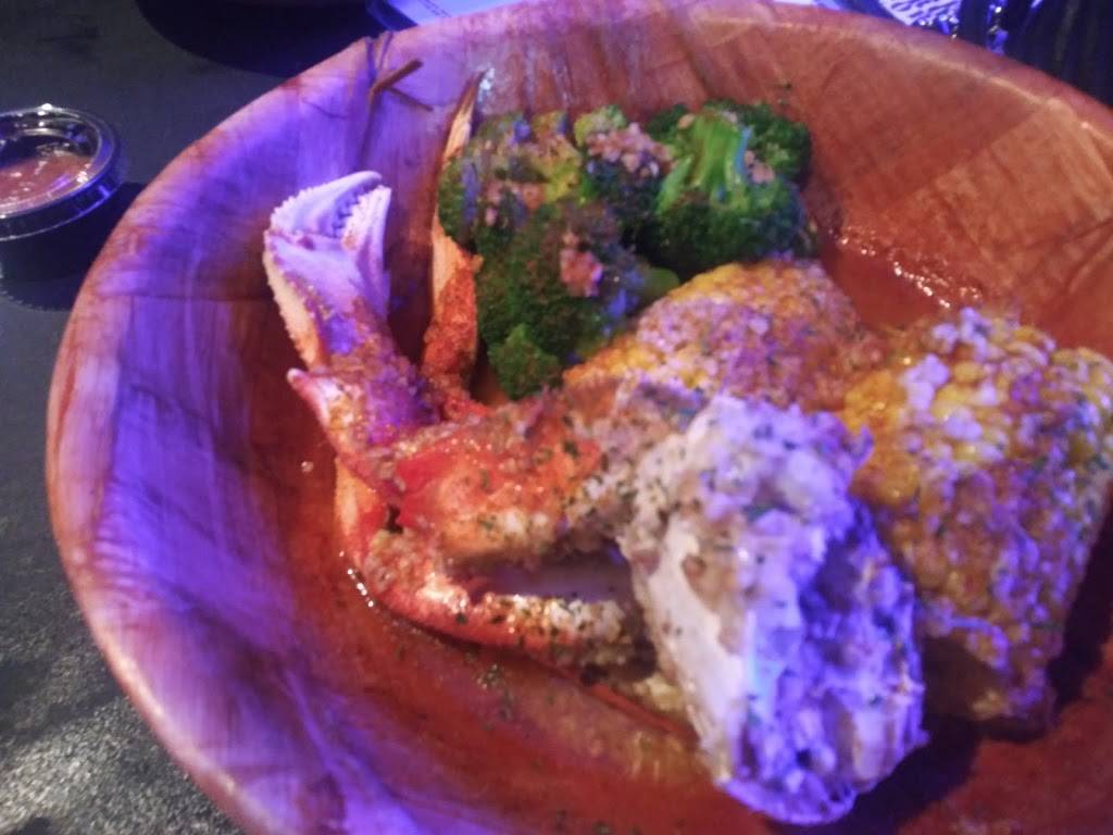 Yolo Cafe | restaurant | 1625 W Susquehanna Ave, Philadelphia, PA 19121, USA | 2677487400 OR +1 267-748-7400