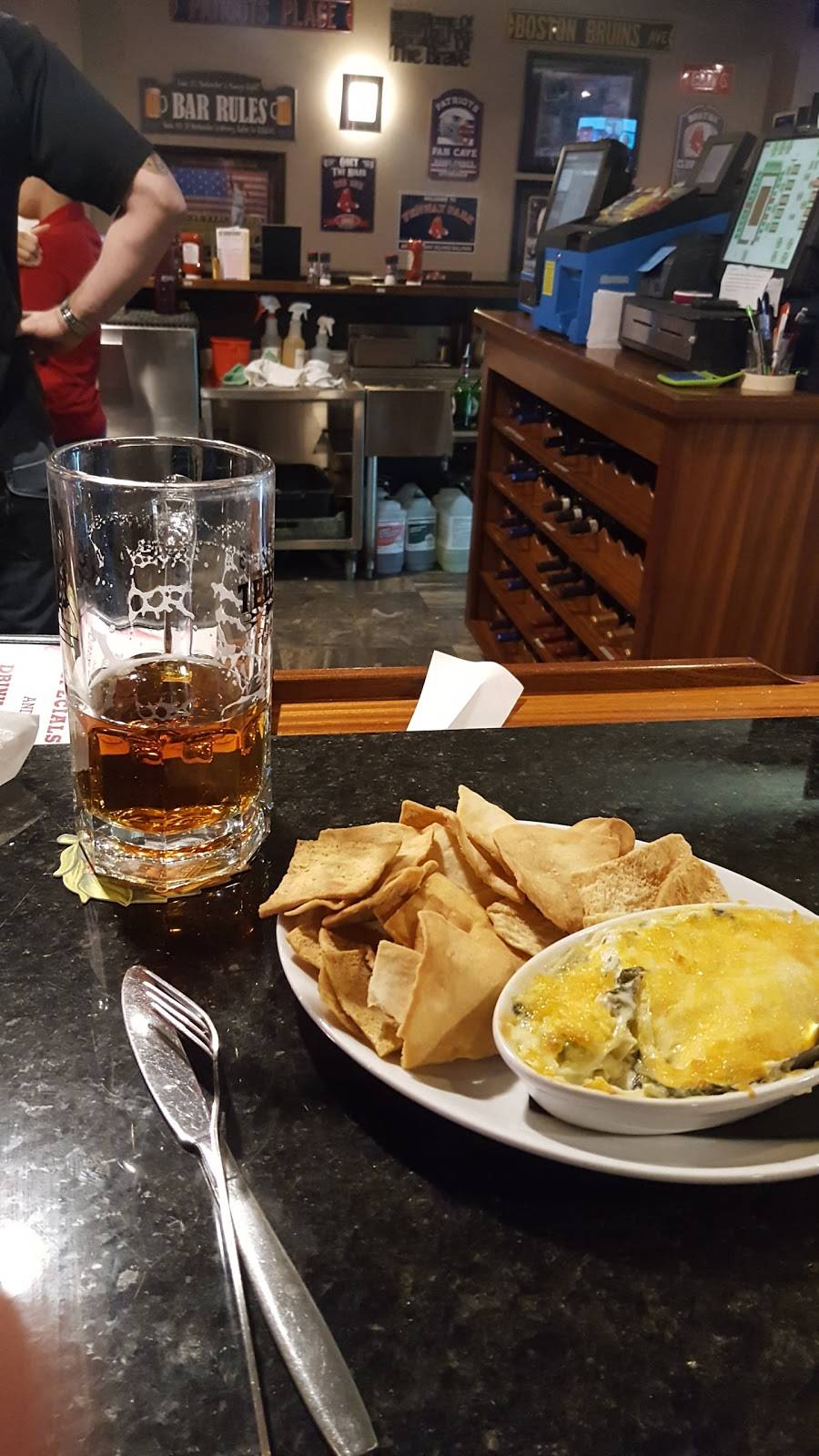 Teddy Gs | restaurant | 179 Main St, Sturbridge, MA 01566, USA | 5083471900 OR +1 508-347-1900