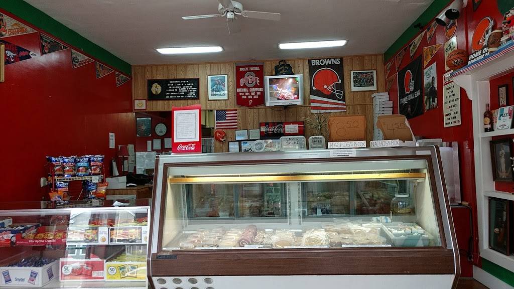 Selentis Pizza | restaurant | 808 Oberlin Ave, Lorain, OH 44052, USA | 4402451125 OR +1 440-245-1125