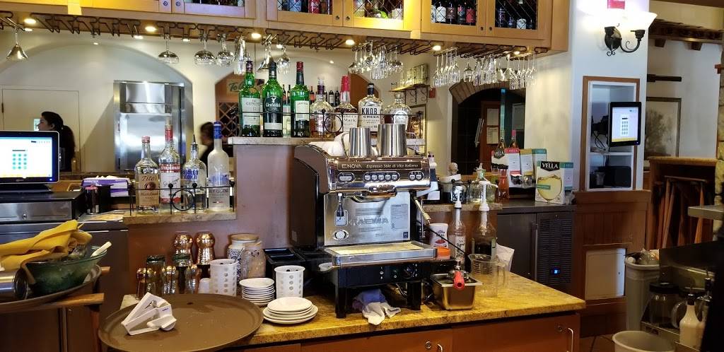 Olive Garden Italian Restaurant | meal takeaway | 4110 S Mooney Blvd, Visalia, CA 93277, USA | 5597389734 OR +1 559-738-9734