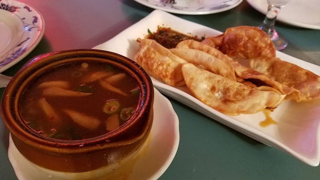 Yum Yum Thai Thai Restaurant | restaurant | 3977 Lawrenceville Hwy, Tucker, GA 30084, USA | 7704960307 OR +1 770-496-0307