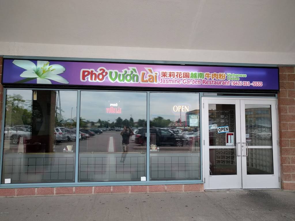 Jasmine Garden Restaurant Pho Vuon Lai | restaurant | 250 Alton Towers Cir, Scarborough, ON M1V 5P5, Canada | 6473515533 OR +1 647-351-5533