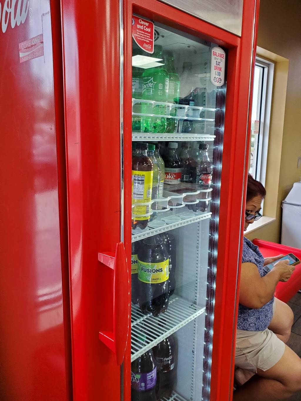 Dominos Pizza | meal delivery | 5737-5739 Hollywood Blvd, Hollywood, FL 33021, USA | 9549668855 OR +1 954-966-8855