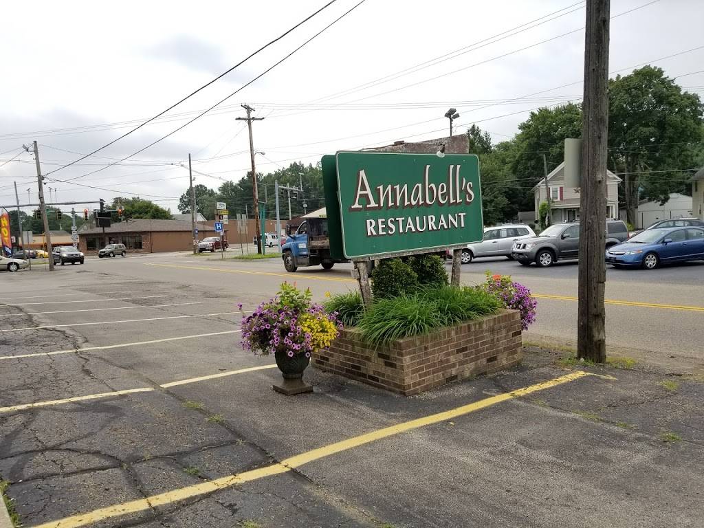 Annabells Restaurant | restaurant | 110 Benton Rd, Salem, OH 44460, USA | 3303324155 OR +1 330-332-4155