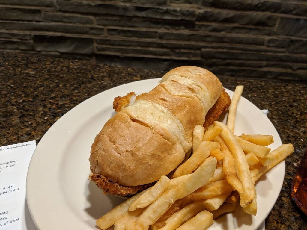 Eatn Park | restaurant | 995 E Pittsburgh St, Greensburg, PA 15601, USA | 7248372759 OR +1 724-837-2759