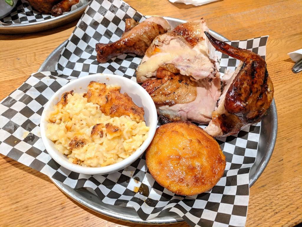 Red Smoke Barbecue | restaurant | 573 Monroe St, Detroit, MI 48226, USA | 3139622100 OR +1 313-962-2100