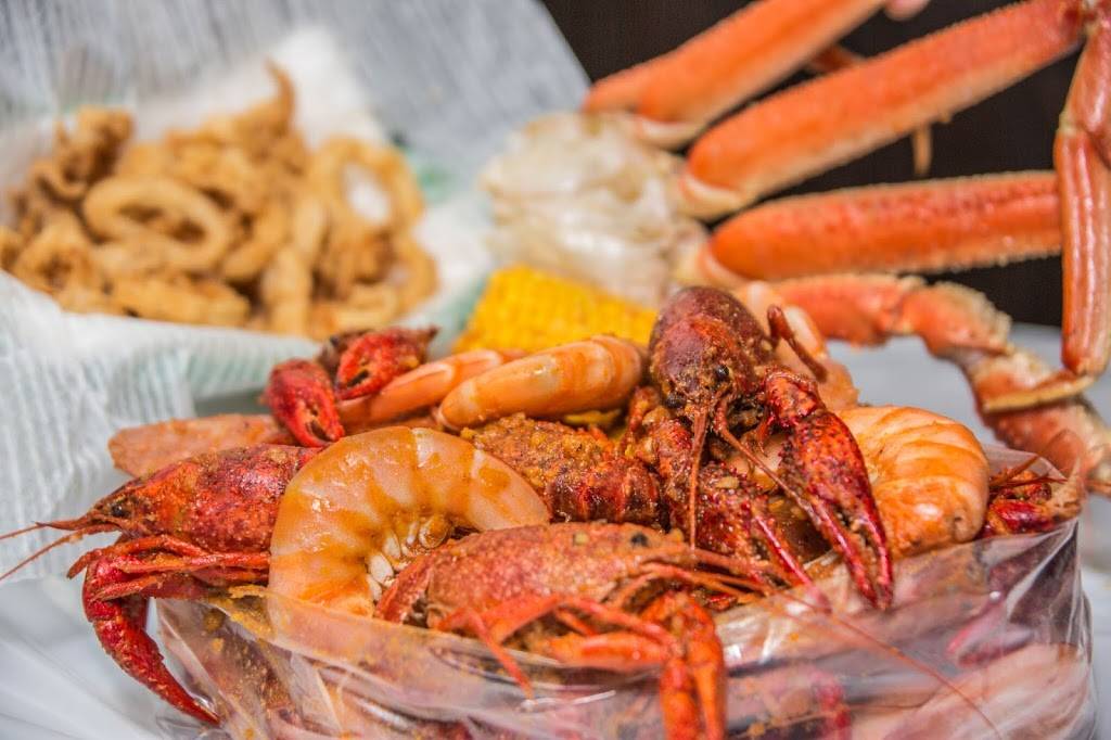 Juicy Seafood And Bar | restaurant | 39779 Lyndon B Johnson Fwy, Dallas, TX 75237, USA | 4696976105 OR +1 469-697-6105