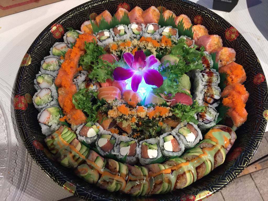 Happy Kitchen & Sushi Bar (open 7 days ） | restaurant | 69 Boone Village, Zionsville, IN 46077, USA | 3177330900 OR +1 317-733-0900