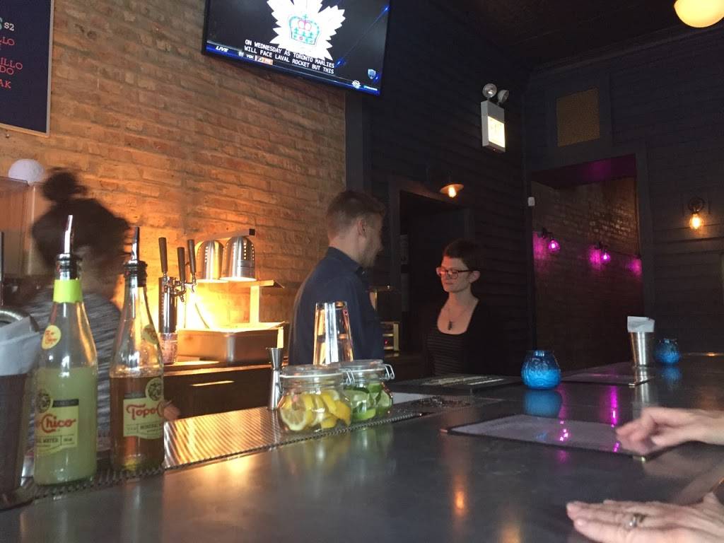 Kite String Cantina | restaurant | 1851 W Addison St, Chicago, IL 60613, USA | 7736665221 OR +1 773-666-5221