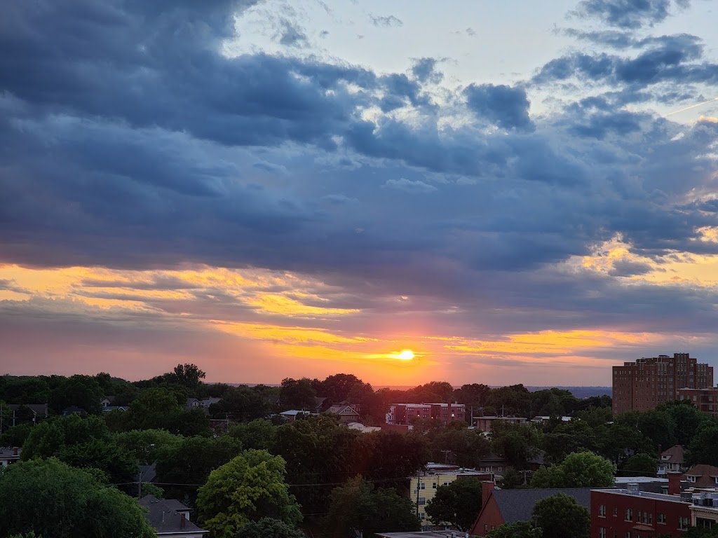 Boho Sway at Canary | restaurant | 3835 Main St Suite B, Kansas City, MO 64111, United States | 8168952768 OR +1 816-895-2768