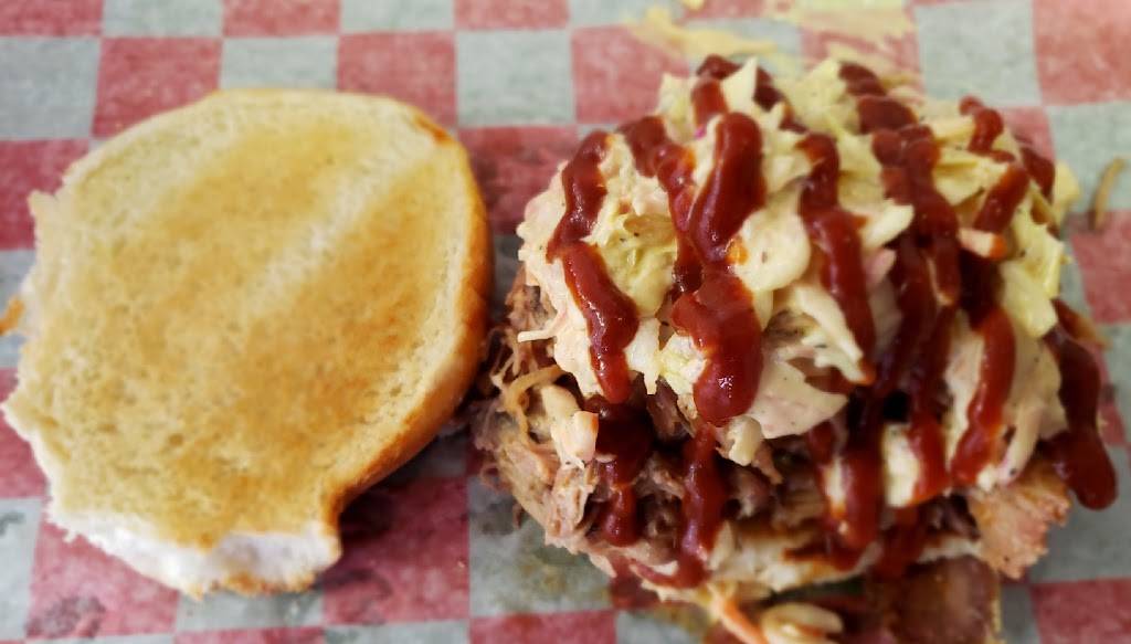 T-Mack’s BBQ & FISH, LLC | restaurant | 623 Towson Ave, Fort Smith, AR 72901, USA | 4792852659 OR +1 479-285-2659