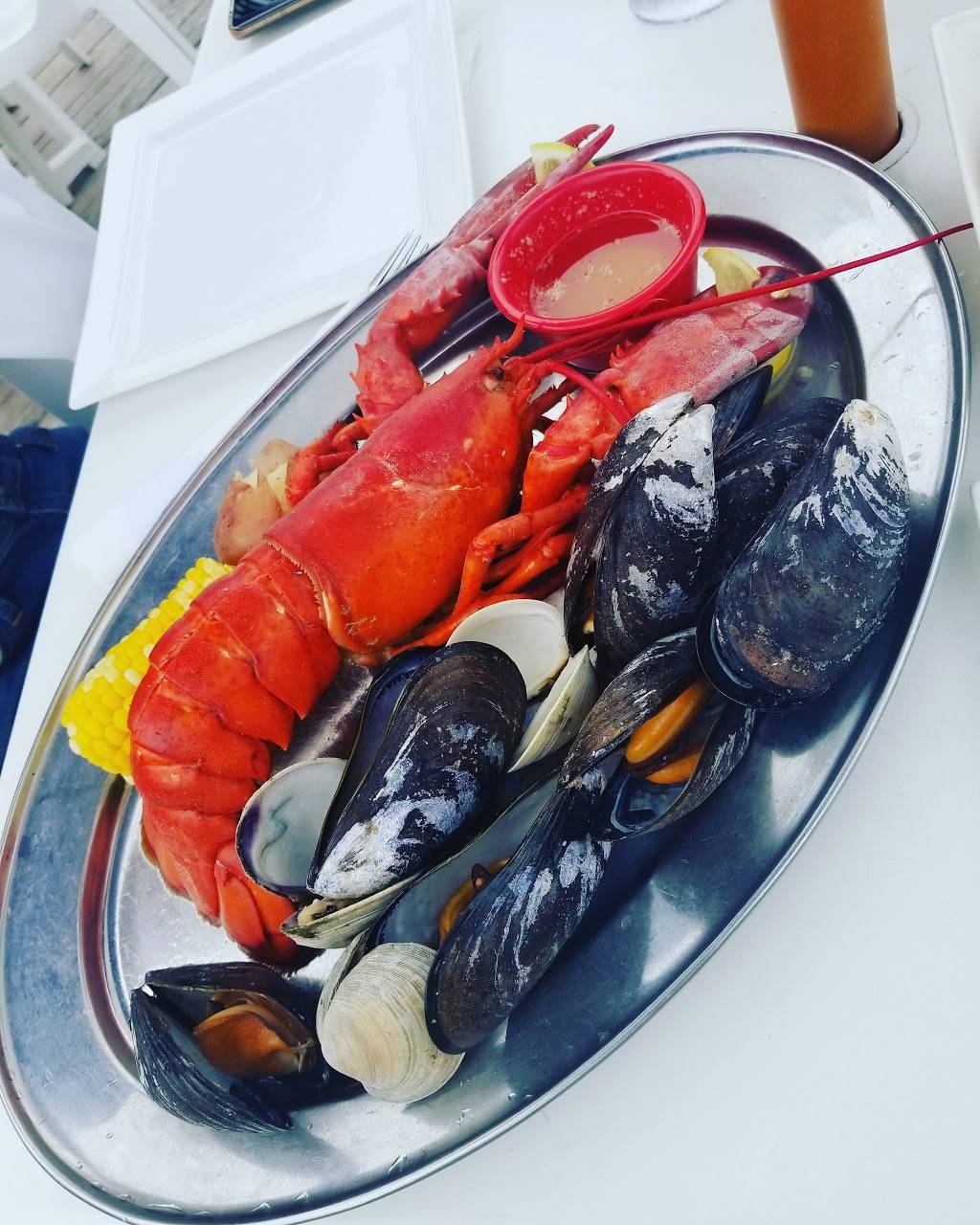 Schooner Inn | restaurant | 57 Bay View Walk, Ocean Beach, NY 11770, USA | 6315838498 OR +1 631-583-8498