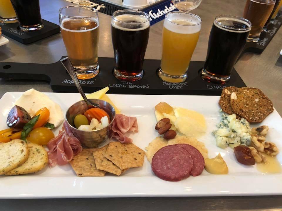 The Cypress Taphouse | restaurant | 6616 Rose Farm Rd, Ocean Springs, MS 39564, USA | 2286414616 OR +1 228-641-4616