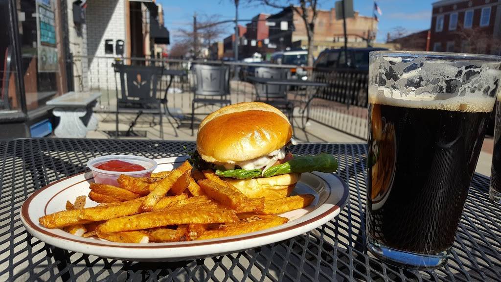 Opa Grill & Tavern | restaurant | 18 S Sandusky St, Delaware, OH 43015, USA | 7403637283 OR +1 740-363-7283