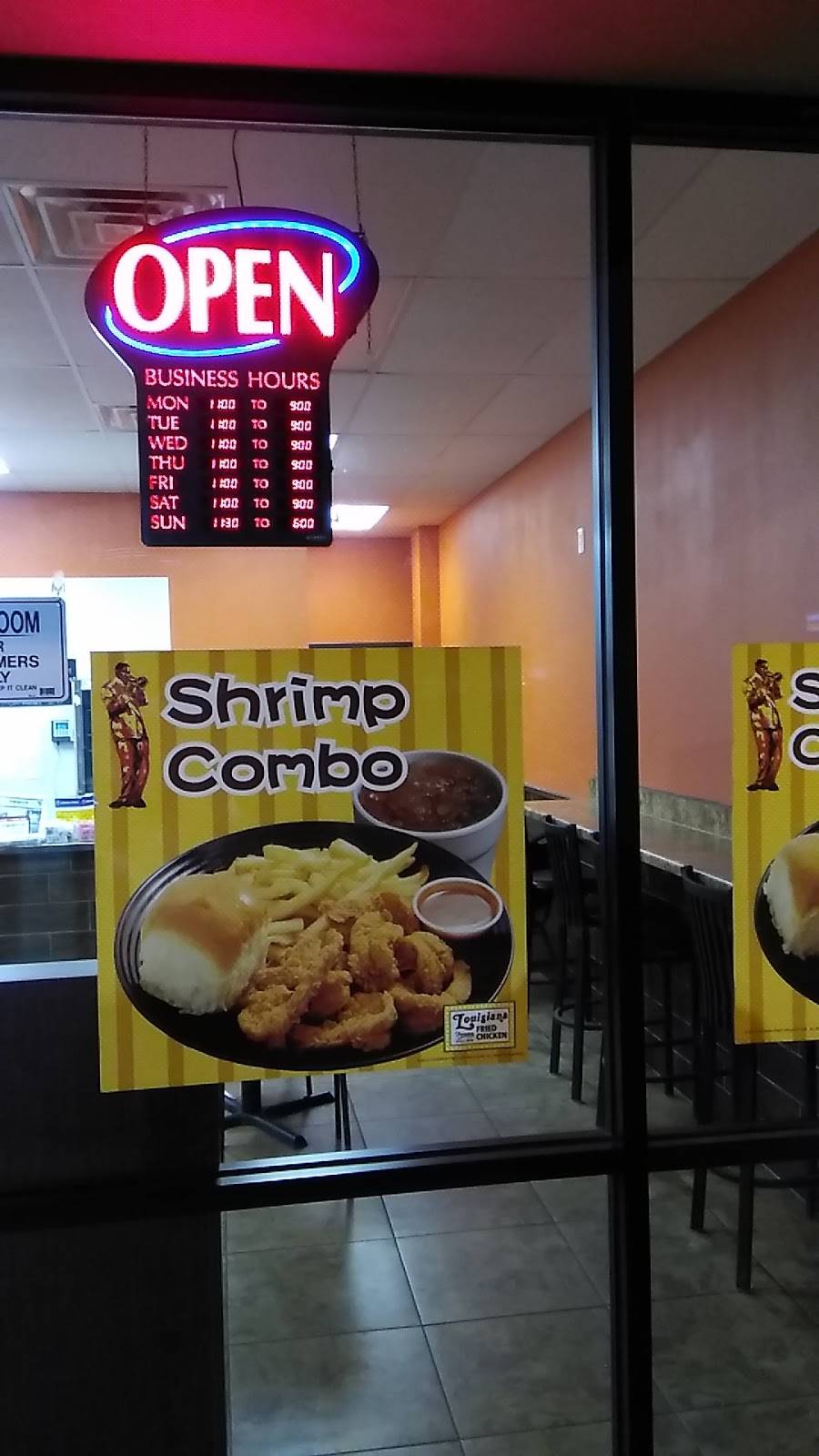 The Hen House Louisiana Fried Chicken | restaurant | 8692 Skillman St, Dallas, TX 75243, USA | 4699308099 OR +1 469-930-8099